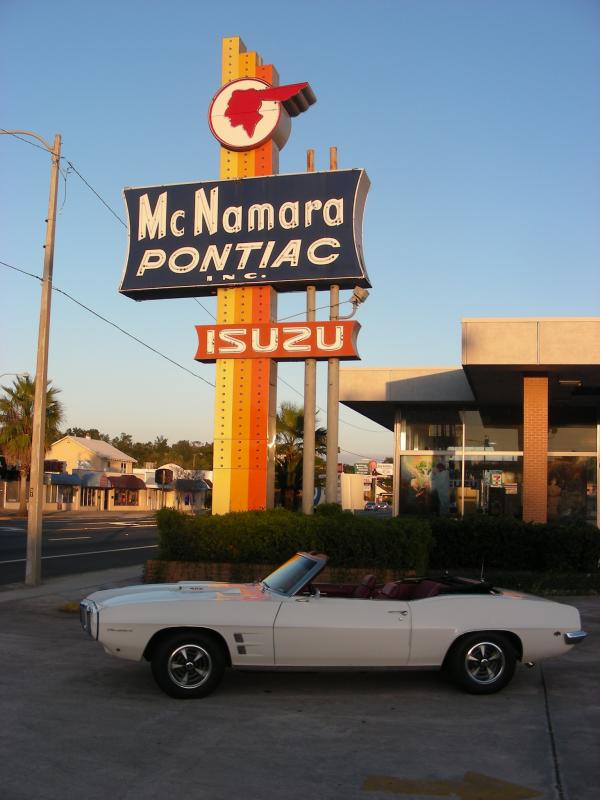 CLICK TO SEE - Vintage dealership sign, McNamara Pontiac, Orlando, FL in 2011